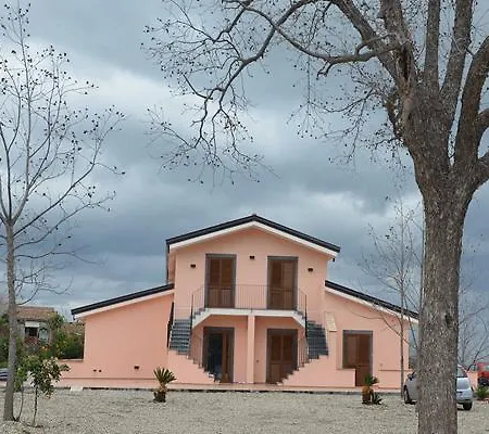 Il Giardino Country Holiday With Pool *