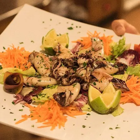 Il Giardino Country Holiday With Pool *