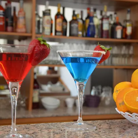 Il Giardino Country Holiday With Pool Taormina