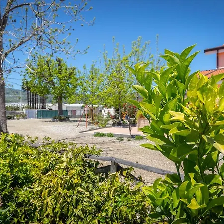 Il Giardino Country Holiday With Pool Farm stay