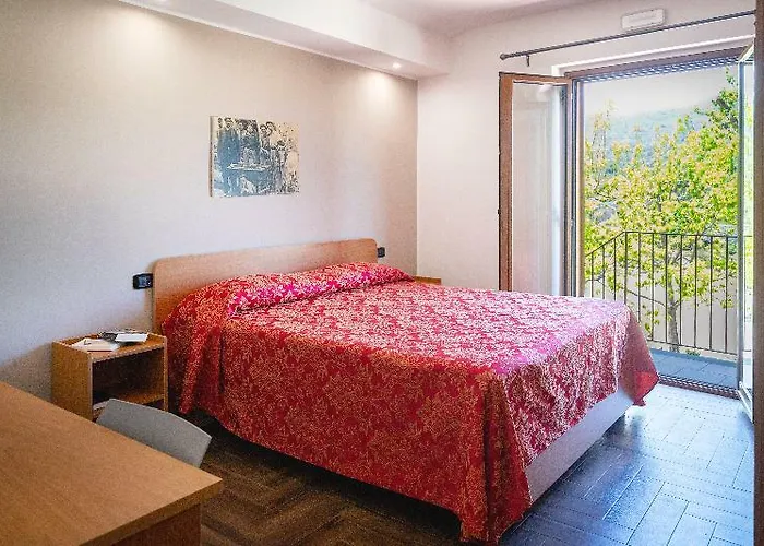 Il Giardino Country With Pool 农家乐 *