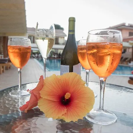 Il Giardino Country With Pool * 陶尔米纳